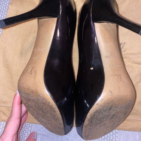 Louis Vuitton Heels - Picture 11 of 14